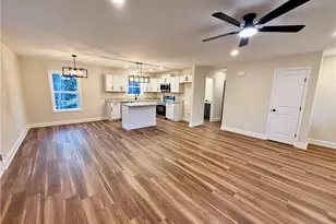 1010 High Rock Shores Dr, Lexington, NC 27292 - Photo 9
