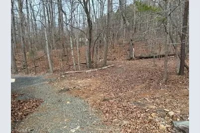 113 Red Budd Drive, New London, NC 28127 - Photo 21
