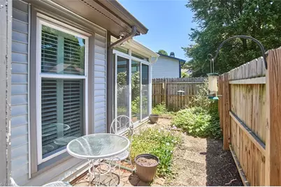 714 Woodbury Knolls Drive, Winston-Salem, NC 27104 - Photo 33