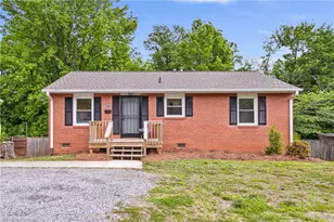 2802 Summit Ave, Greensboro, NC 27405 - Photo 1