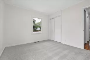 2802 Summit Ave, Greensboro, NC 27405 - Photo 27