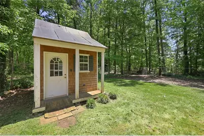 2085 Huntington Woods Drive, Lexington, NC 27295 - Photo 45