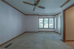 1048 Beecher Rd, Winston-Salem, NC 27104 - Photo 27