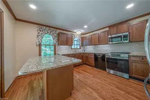 1048 Beecher Rd, Winston-Salem, NC 27104 - Photo 19