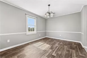 3402 Edgefield Rd, Greensboro, NC 27409 - Photo 31