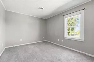 3402 Edgefield Rd, Greensboro, NC 27409 - Photo 39