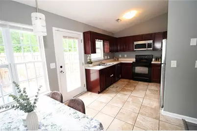 2810 Waterstone Loop, High Point, NC 27265 - Photo 9