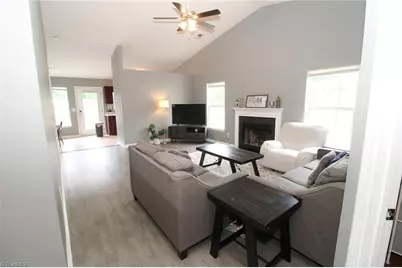2810 Waterstone Loop, High Point, NC 27265 - Photo 7