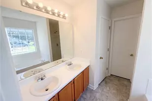 4234 Nestleway Ct, Greensboro, NC 27406 - Photo 19