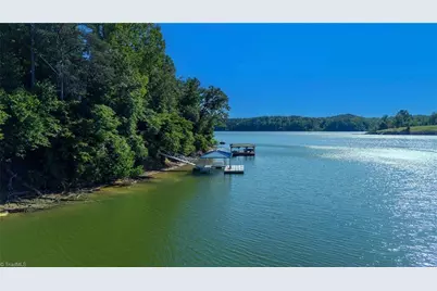 318 Heron Point Drive, Wilkesboro, NC 28697 - Photo 41