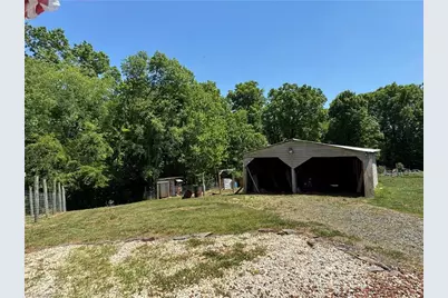 3028 Quaker Church Road, Pinnacle, NC 27043 - Photo 31