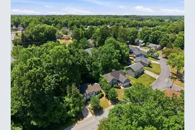 3319 Argyle Lane, Greensboro, NC 27406 - Photo 37