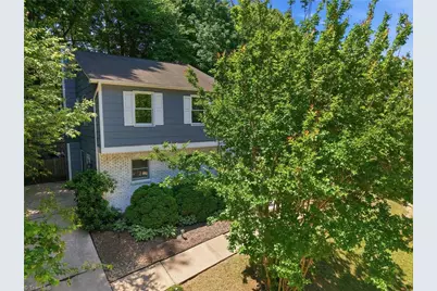 3319 Argyle Lane, Greensboro, NC 27406 - Photo 3
