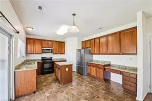 3675 McGinty Dr, Greensboro, NC 27406 - Photo 9