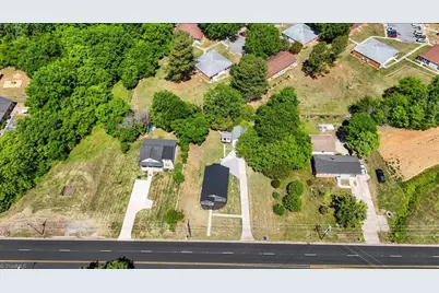 628 Elm Street, Graham, NC 27253 - Photo 15