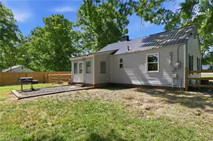 7261 Nc Hwy 704, Madison, NC 27025 - Photo 29