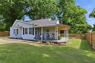 7261 Nc Hwy 704, Madison, NC 27025 - Photo 23