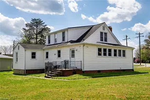 414 S Maple St, Graham, NC 27253 - Photo 25