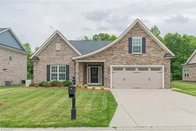 403 Freemont Drive, Thomasville, NC 27370 - Photo 1