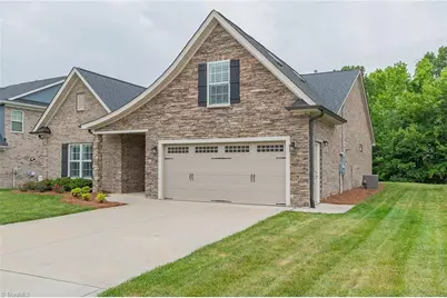 403 Freemont Drive, Thomasville, NC 27370 - Photo 5