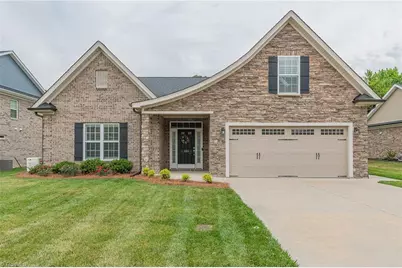 403 Freemont Drive, Thomasville, NC 27370 - Photo 3