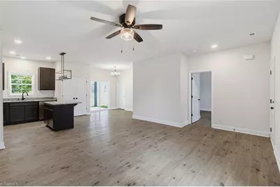 410 S Fayetteville Street, Liberty, NC 27298 - Photo 5