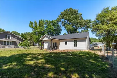 410 S Fayetteville Street, Liberty, NC 27298 - Photo 25