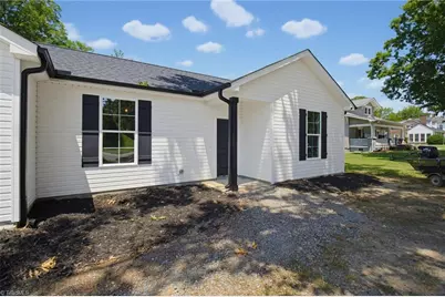 410 S Fayetteville Street, Liberty, NC 27298 - Photo 3