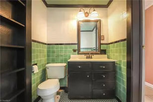 1025 W End Blvd, Winston-Salem, NC 27101 - Photo 27