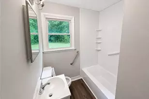 1504 Britton St, Greensboro, NC 27406 - Photo 15