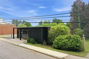 43 W Main St, Yanceyville, NC 27379 - Photo 33