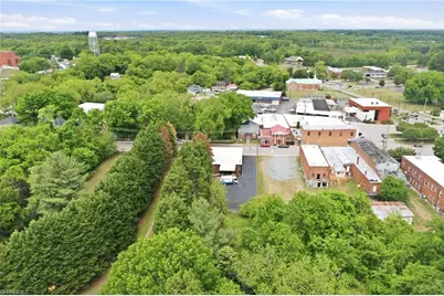 43 W Main Street, Yanceyville, NC 27379 - Photo 37