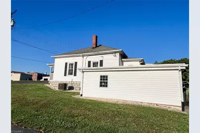 641 Sunset Drive, Mount Airy, NC 27030 - Photo 7