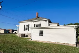 641 Sunset Dr, Mount Airy, NC 27030 - Photo 7