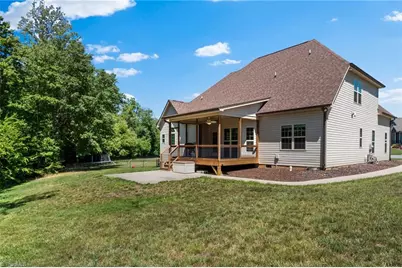 7501 Monty Drive, Kernersville, NC 27284 - Photo 33