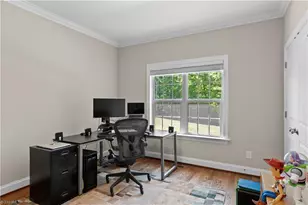 7501 Monty Dr, Kernersville, NC 27284 - Photo 19