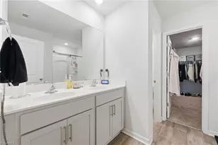 4014 Bobtail Ct, Greensboro, NC 27405 - Photo 15