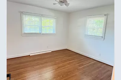 212 W Cornwallis Drive, Greensboro, NC 27408 - Photo 15