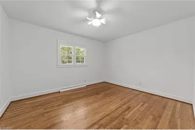 212 W Cornwallis Drive, Greensboro, NC 27408 - Photo 35