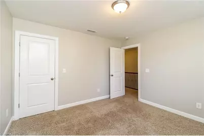 5519 Hardie Farm Drive, Greensboro, NC 27405 - Photo 3