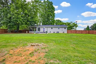 432 Nc Highway 150, Greensboro, NC 27455 - Photo 31