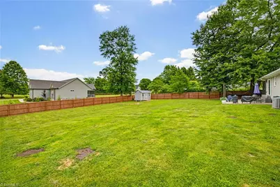 432 Nc Highway 150, Greensboro, NC 27455 - Photo 33