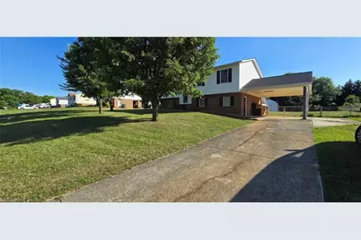 1053 Kentland Drive, King, NC 27021 - Photo 3