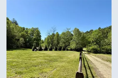 1038 Blackburn Hollow Road, Purlear, NC 28665 - Photo 7
