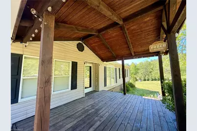 1038 Blackburn Hollow Road, Purlear, NC 28665 - Photo 3