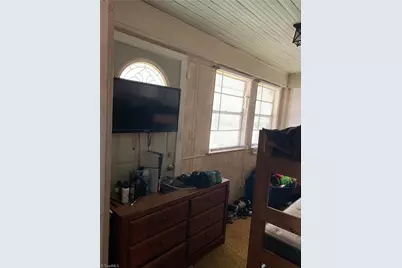 2111 S Benbow Road, Greensboro, NC 27406 - Photo 11