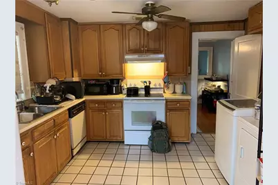 2111 S Benbow Road, Greensboro, NC 27406 - Photo 5