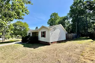 2391 Bellemeade St, High Point, NC 27263 - Photo 9