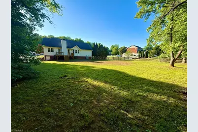 411 Williams Meadow Lane, Winston-Salem, NC 27127 - Photo 45