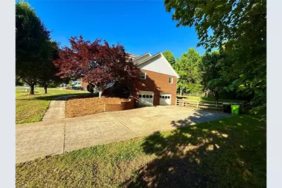 411 Williams Meadow Lane, Winston-Salem, NC 27127 - Photo 11